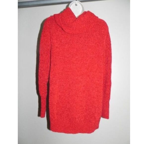 August Silk Sweater Small women NWT - Picture 2 of 2